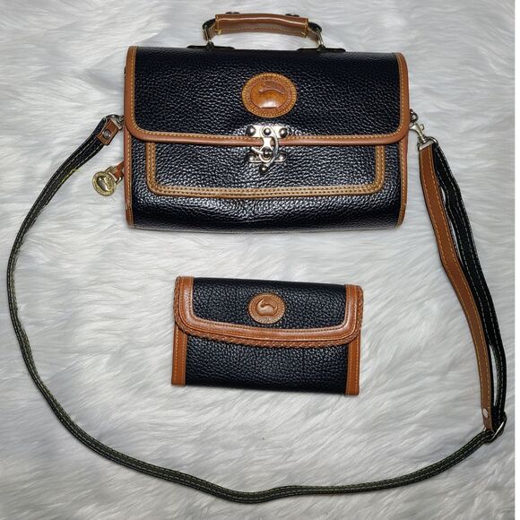 Vintage Styled Fashion Purse & Wallet Set - Picture 2 of 11